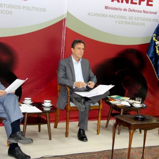 ANEPE realizó última sesión del Seminario “Fuerzas Armadas y Constitución”