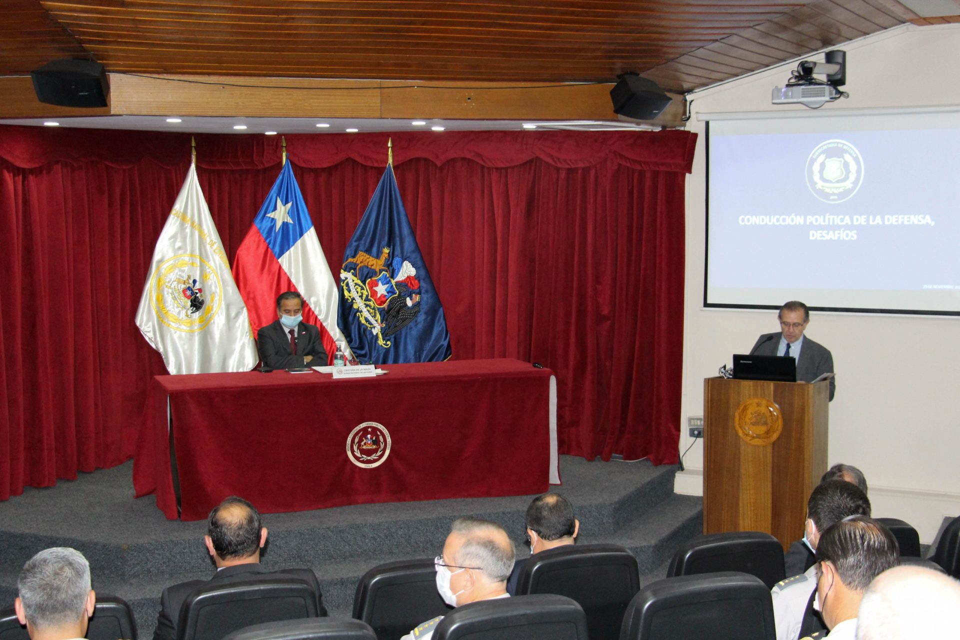 Subsecretario de Defensa inauguró Seminario para Oficiales Generales y Almirantes de las Fuerzas Armadas organizado por la ANEPE