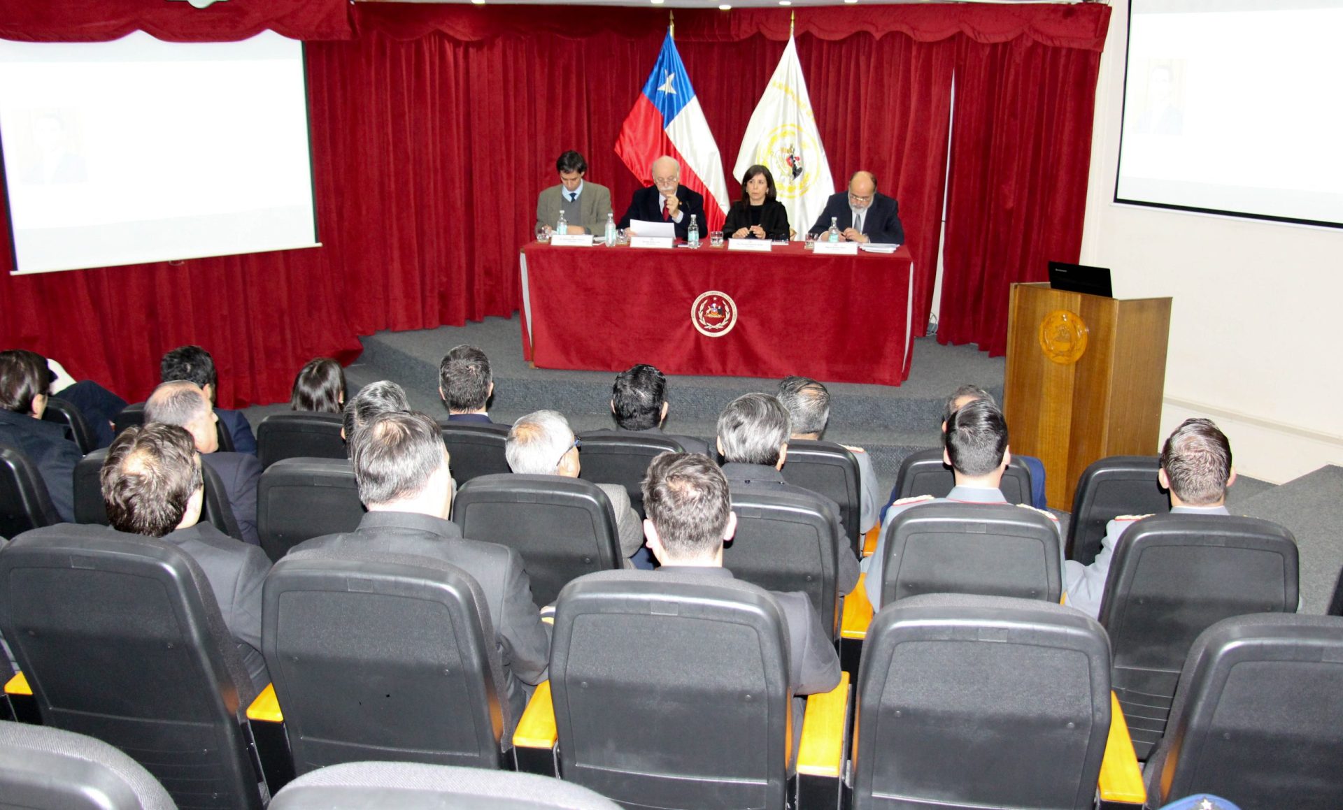 ANEPE realizó seminario para analizar Propuesta Constitucional sobre Seguridad, Defensa y Fuerzas Armadas