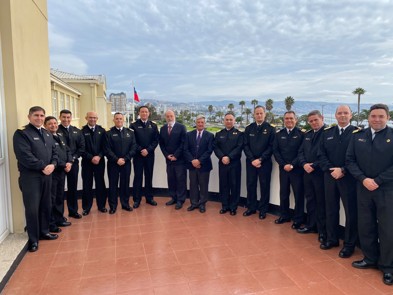 Académico de la ANEPE expone en Diplomado de Alta Dirección de la Armada de Chile